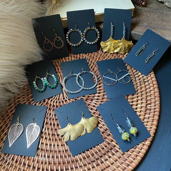 10 - WHOLESALE EARRING LOT - Resale Craft Show Festival Flea Market - Handmade - Picture 1 of 7